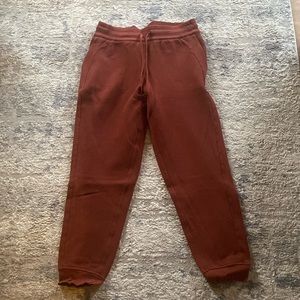 Lululemon scuba size 10 jogger brown